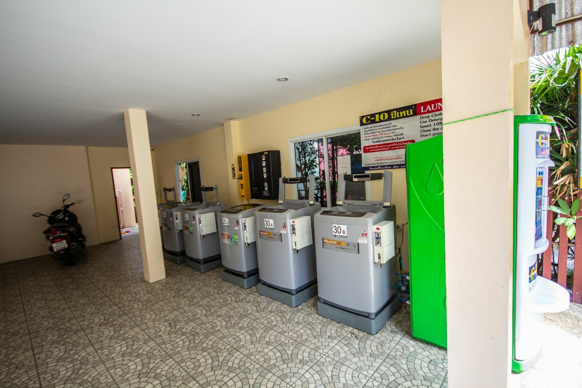 Rawai Sinsub Residence מראה חיצוני תמונה